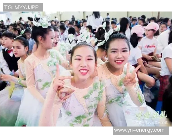 朱俊龙的奋斗历程与未来展望:从青涩少年到职场精英的成长故事